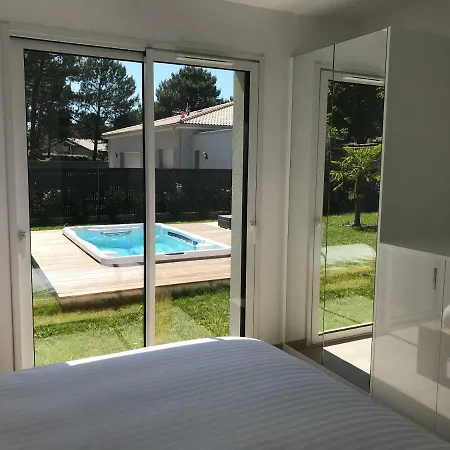 Villa Location Entre Et Ocean Avec Son De Nage